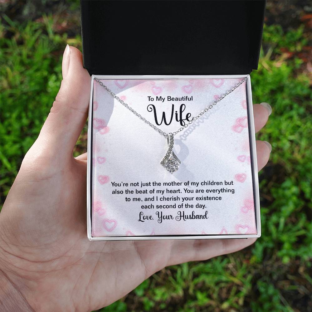 To My Beautiful Wife Alluring Beauty Necklace